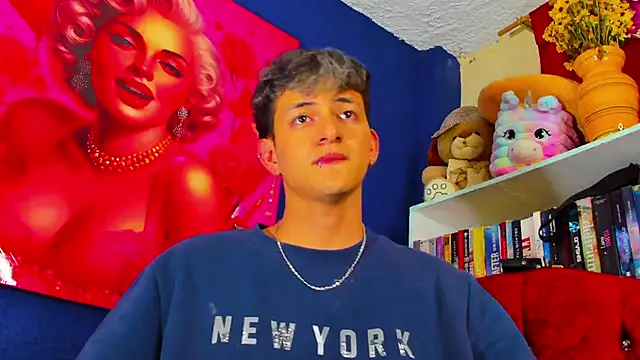 GabyThoms online show from 12, 3, 2025