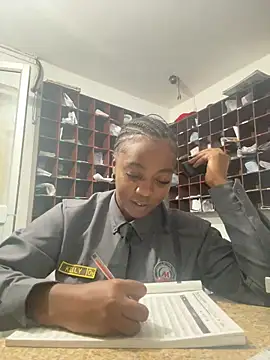 CiaraEbony online show from 21, 4, 2026