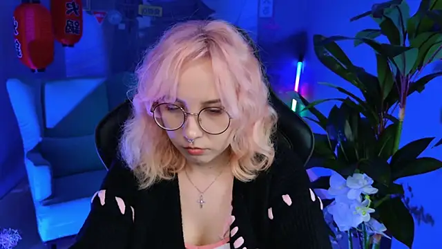 JasmineMilko online show from 21, 1, 2025