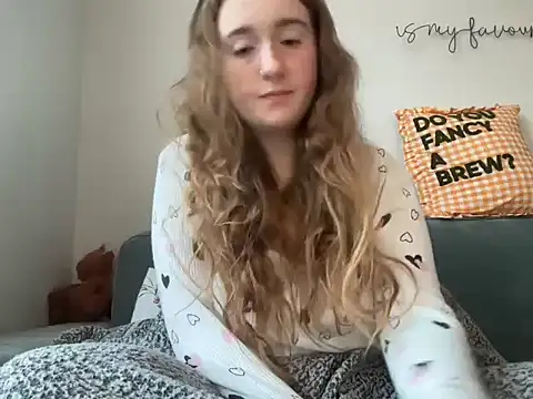 lilsbabyxo online show from 25, 10, 2025