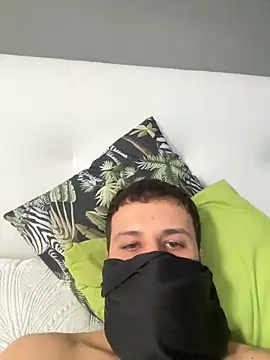 Snapshot of yayaya55598 chatting on 28, 12, 2024 yayaya55598 online show from 28, 12, 2024