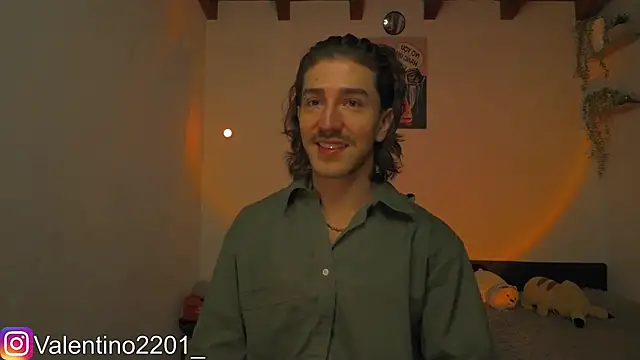 Valentino Xander online show from 26, 3, 2026