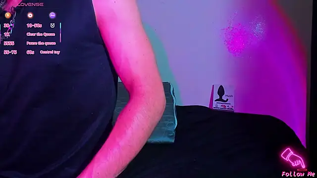 Piggy Eddy online show from 14, 4, 2026