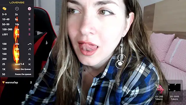 Snapshot of Naughty_Annn chatting on 29, 4, 2026 Naughty Annn online show from 29, 4, 2026