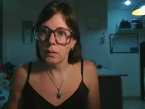 Snapshot of Calentandote chatting on 10, 6, 2026 Calentandote online show from 10, 6, 2026