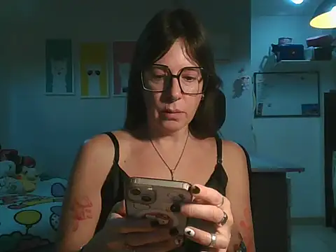 Snapshot of Calentandote chatting on 13, 6, 2026 Calentandote online show from 13, 6, 2026