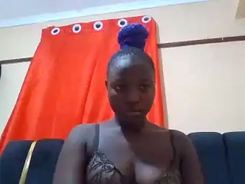 Snapshot of Prety_petty chatting on 18, 5, 2026 Prety petty online show from 18, 5, 2026