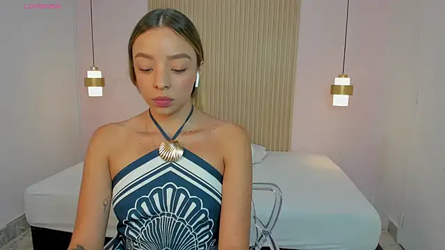 AliceRoss0 online show from 27, 7, 2026