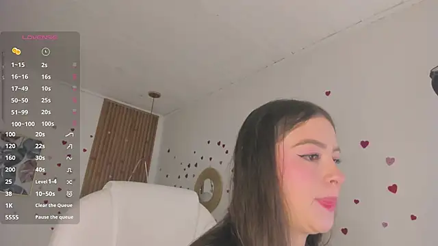 TiffanyWright online show from 19, 4, 2026