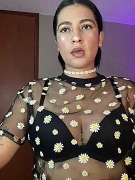 Cleopatracute  online show from 10, 12, 2024