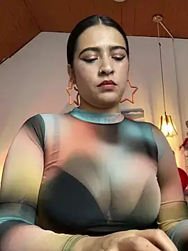 Cleopatracute  online show from 20, 2, 2025