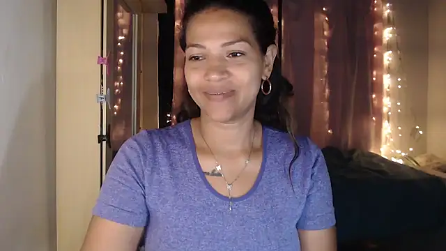 makennaa  online show from 11, 9, 2025