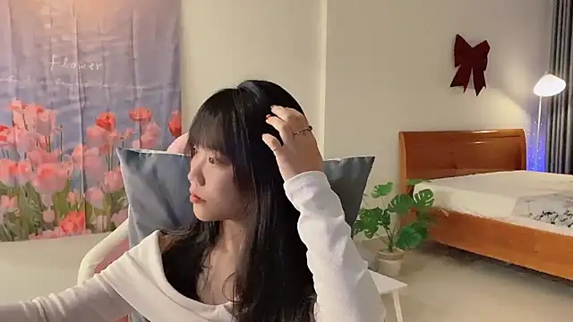 -rosiie- online show from 5, 3, 2025