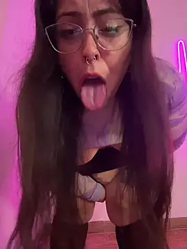 Mizztikaa online show from 6, 4, 2026