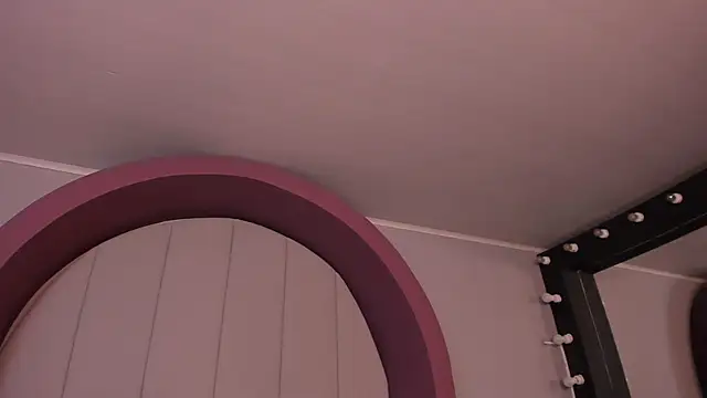 morganlake  online show from 31, 10, 2025