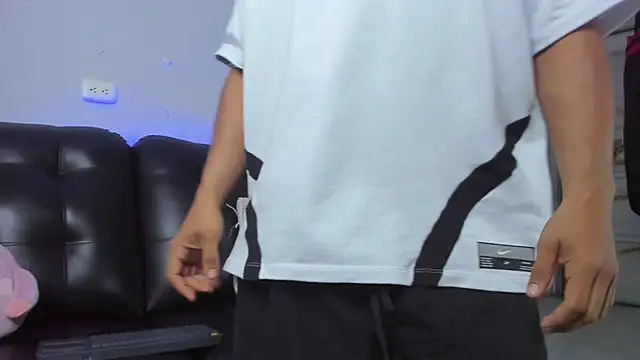 Rob saenz  online show from 6, 1, 2025