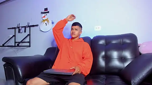 Rob saenz  online show from 8, 1, 2025