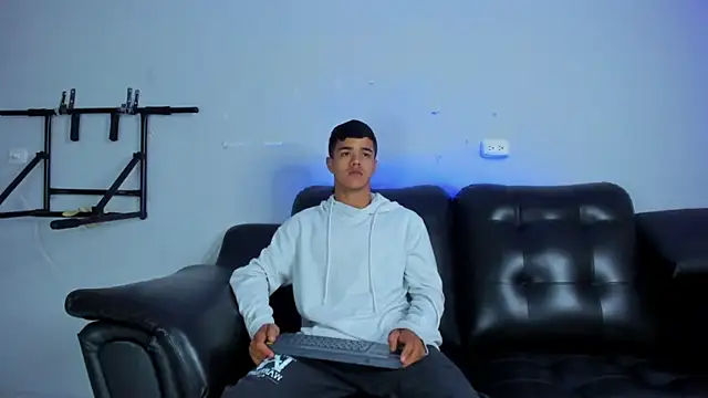 Rob saenz  online show from 22, 1, 2025