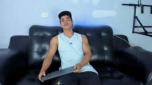 Rob saenz  online show from 6, 3, 2025