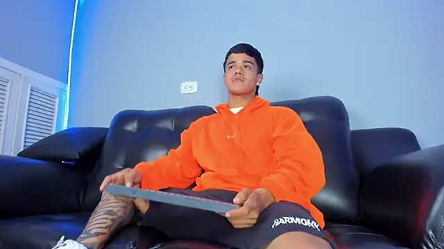 Rob saenz  online show from 22, 3, 2025