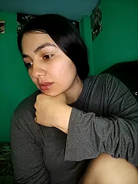 Snapshot of Nahiara_velez chatting on 4, 6, 2026 Nahiara velez online show from 4, 6, 2026