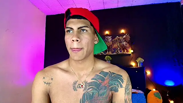 Damian latinxxx online show from 4, 3, 2025