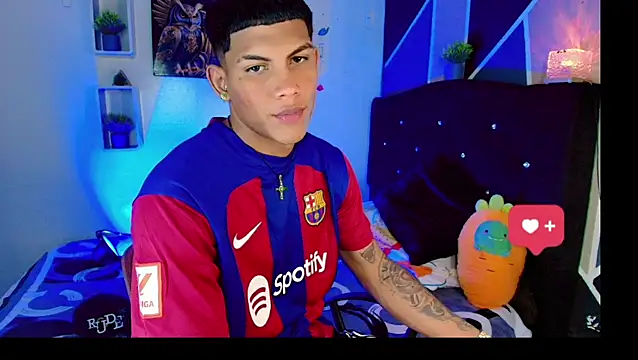 Damian latinxxx online show from 22, 3, 2025