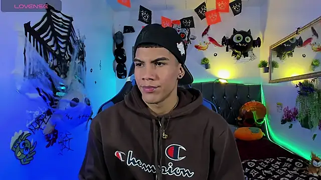 Damian latinxxx online show from 19, 10, 2025