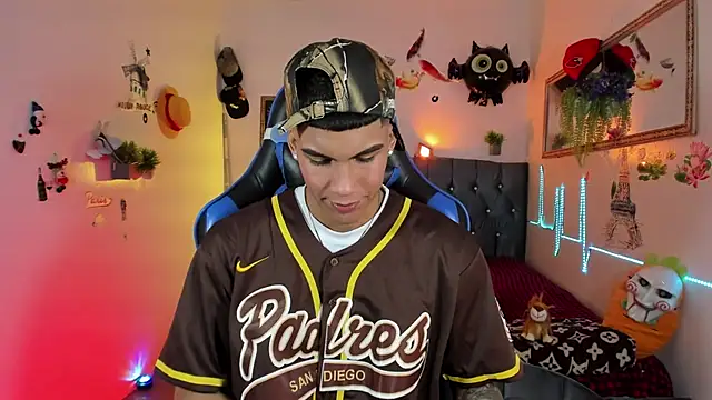 Damian latinxxx online show from 7, 11, 2025