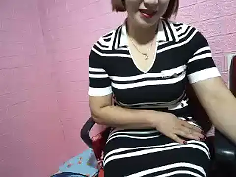 Mama-BigPussy online show from 13, 12, 2024