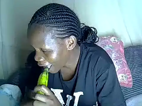 Sweet serah online show from 14, 3, 2025