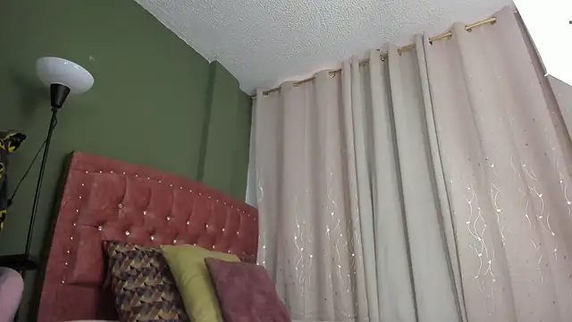 Zara dulce online show from 16, 12, 2025