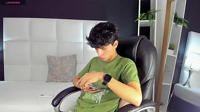 Santy carrington online show from 19, 12, 2024