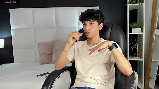 Santy carrington online show from 20, 12, 2024