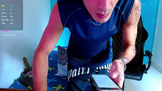 Snapshot of bray_hotboy777 chatting on 2, 3, 2025 bray hotboy777 online show from 2, 3, 2025