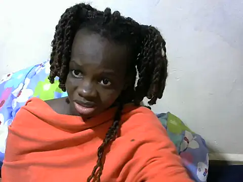 Snapshot of Thicky_kyla chatting on 26, 5, 2026 Thicky kyla online show from 26, 5, 2026