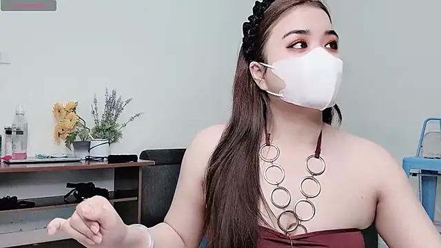 LyLy Office online show from 17, 2, 2025