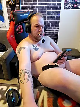 Snapshot of PupW0lfy chatting on 17, 2, 2025 PupW0lfy online show from 17, 2, 2025