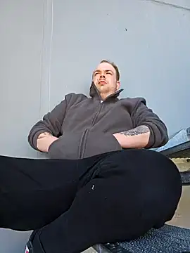 Snapshot of PupW0lfy chatting on 20, 3, 2025 PupW0lfy online show from 20, 3, 2025