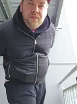 PupW0lfy online show from 17, 10, 2025