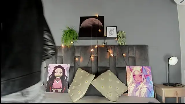 AmbarHills 1 online show from 24, 3, 2026