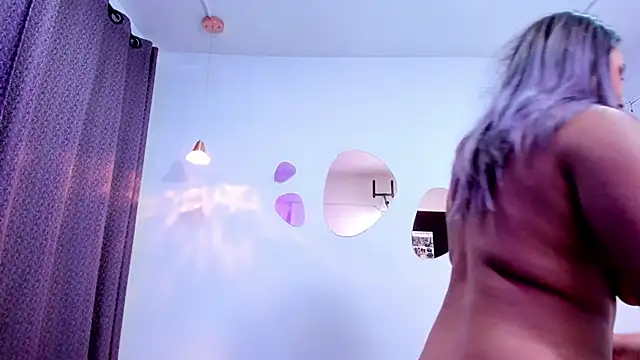  Ameliie online show from 4, 12, 2024