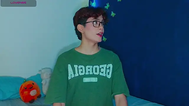 arnold laurent  online show from 4, 12, 2025