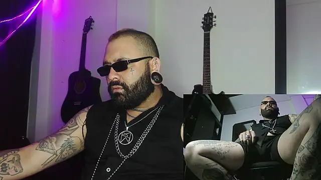 darkclothes online show from 27, 12, 2024