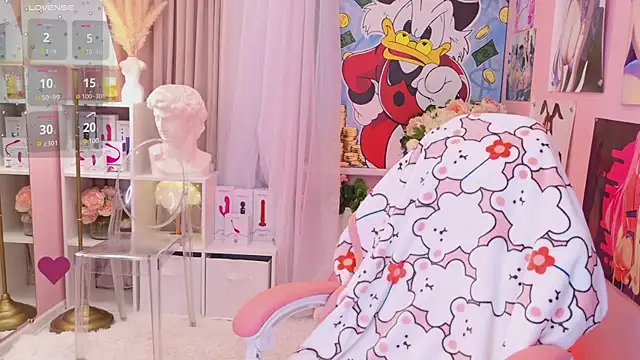 Coconut Mia online show from 3, 12, 2024
