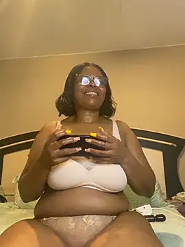 Nomthie online show from 4, 11, 2025