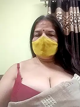 Snapshot of IndianAngle chatting on 3, 5, 2026 IndianAngle online show from 3, 5, 2026