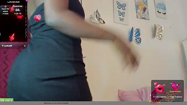 Snapshot of ZaraMartinez chatting on 2, 10, 2025 ZaraMartinez online show from 2, 10, 2025