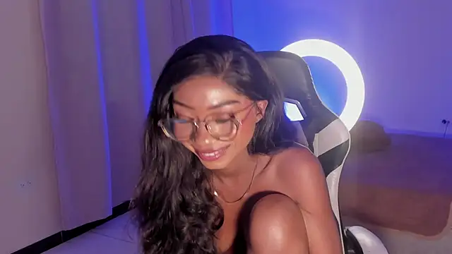 SavannahWildee online show from 9, 2, 2025