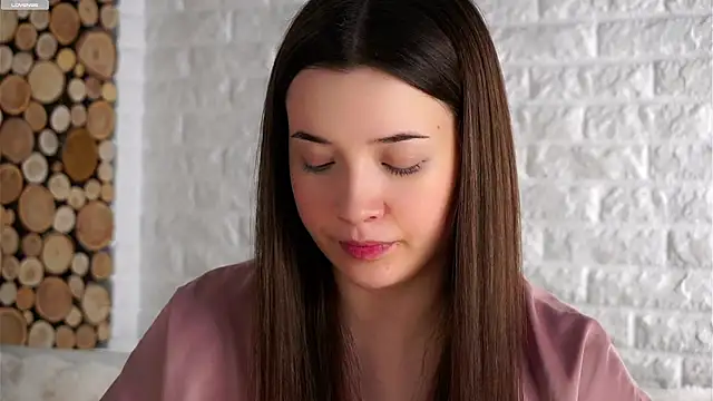 LowOncoming online show from 3, 10, 2025